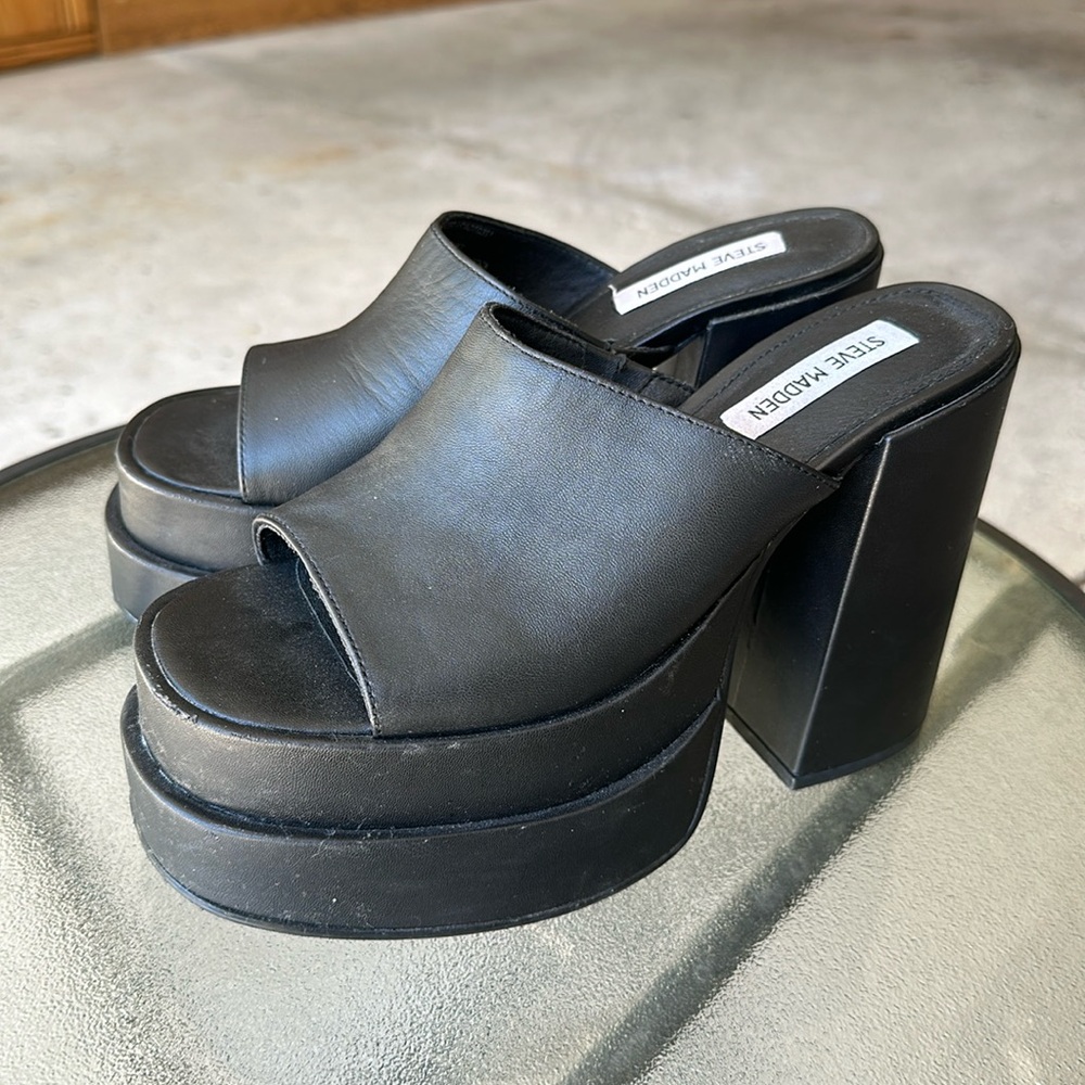 Steve Madden Platforms! Size 8.5!